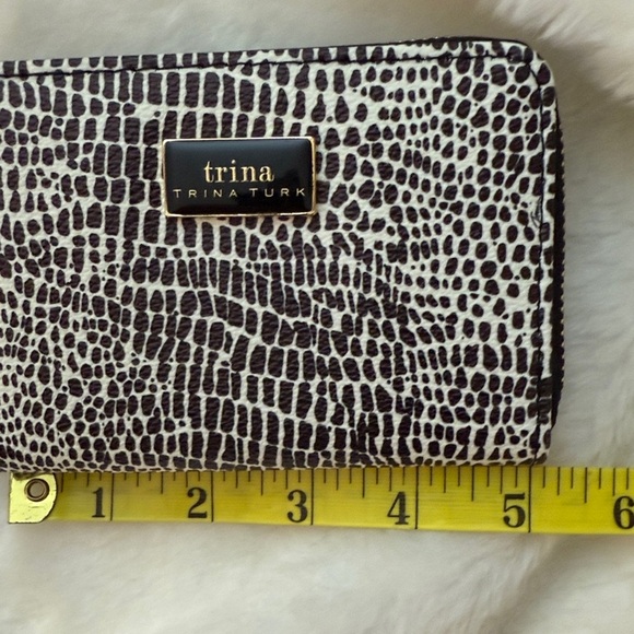 Trina Turk Black and White Croco Wallet - Picture 9 of 10